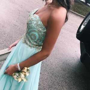 Clarisse prom/homecoming dress